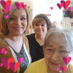 Meet your Posher, Debbie